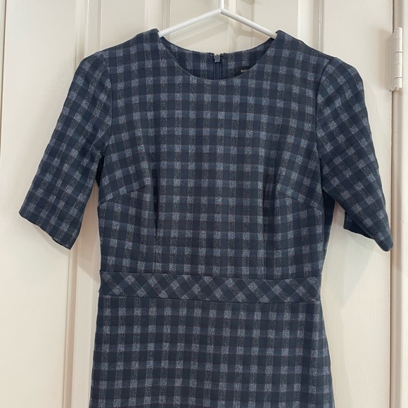 Stunning, navy, red, gray dress - Picture 3 of 6